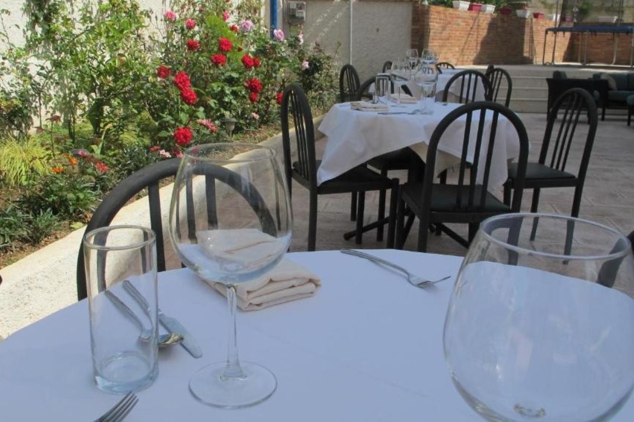 Hotel Nika 6