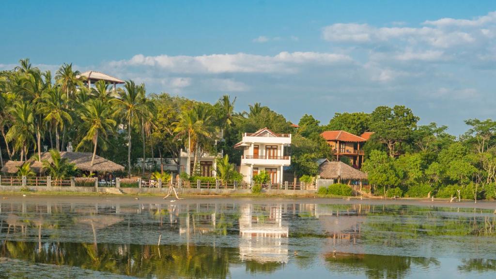 Hideaway Lodge 2