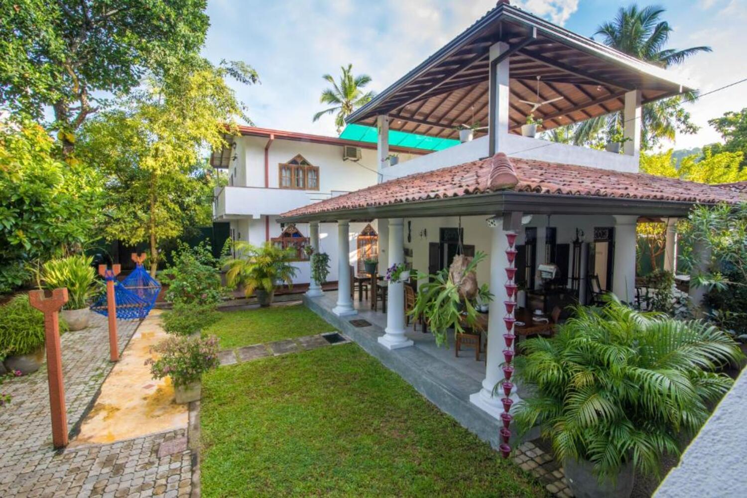 Green Villa 2