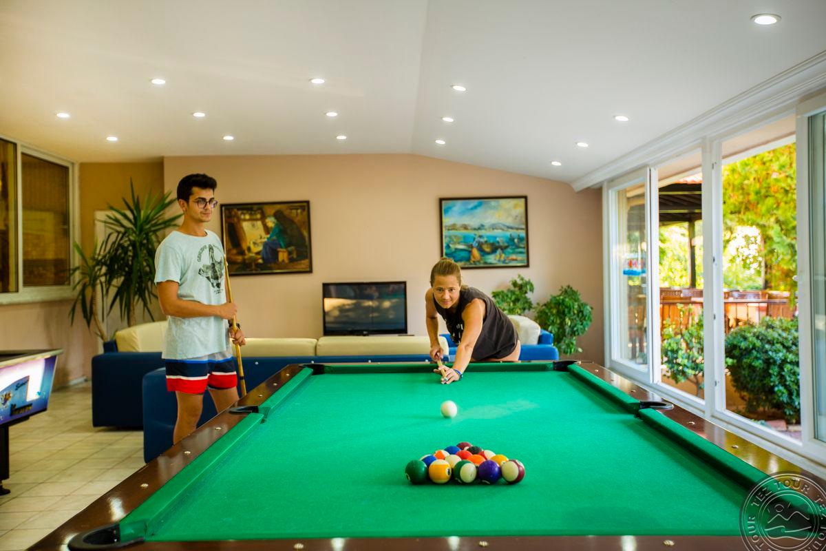 Kleopatra Beach Hotel 3