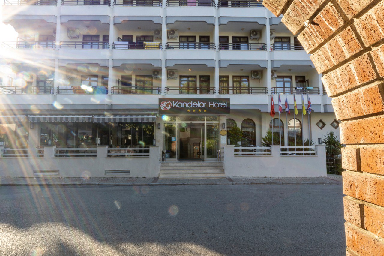Kandelor Hotel 4