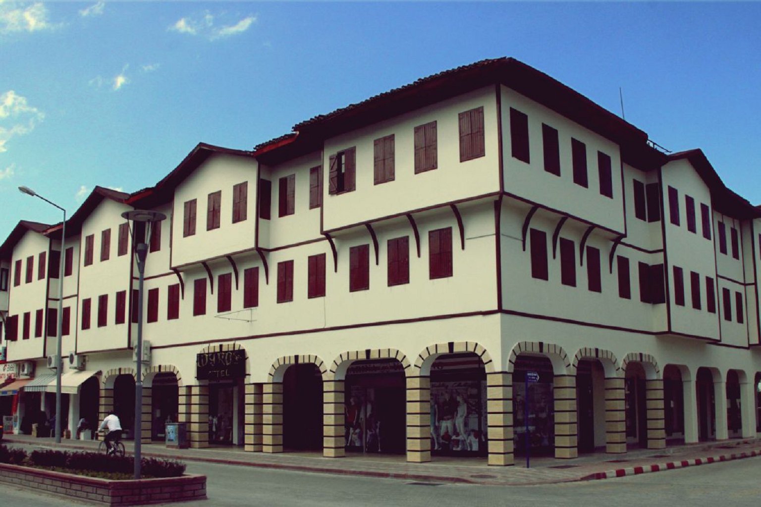 Idyros Hotel 3
