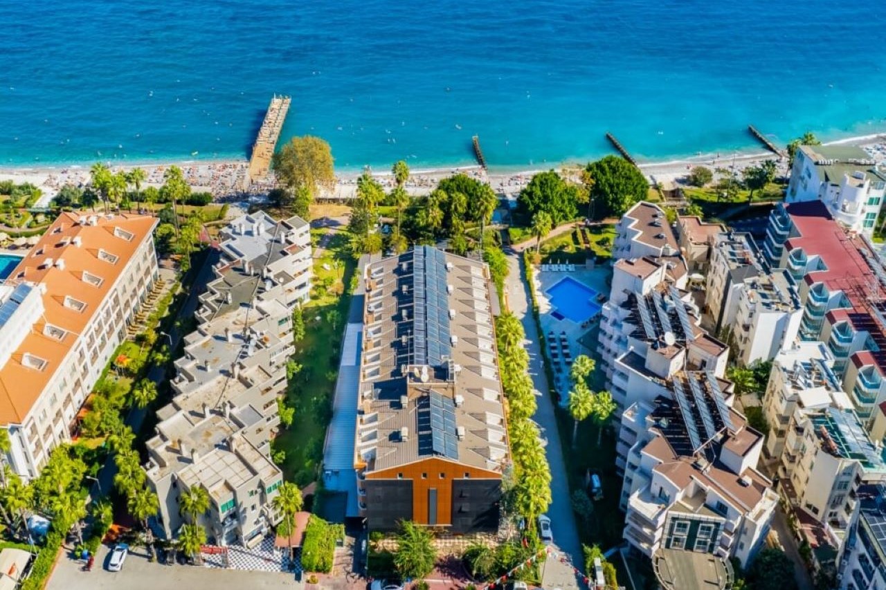 Fame Beach Hotel 2