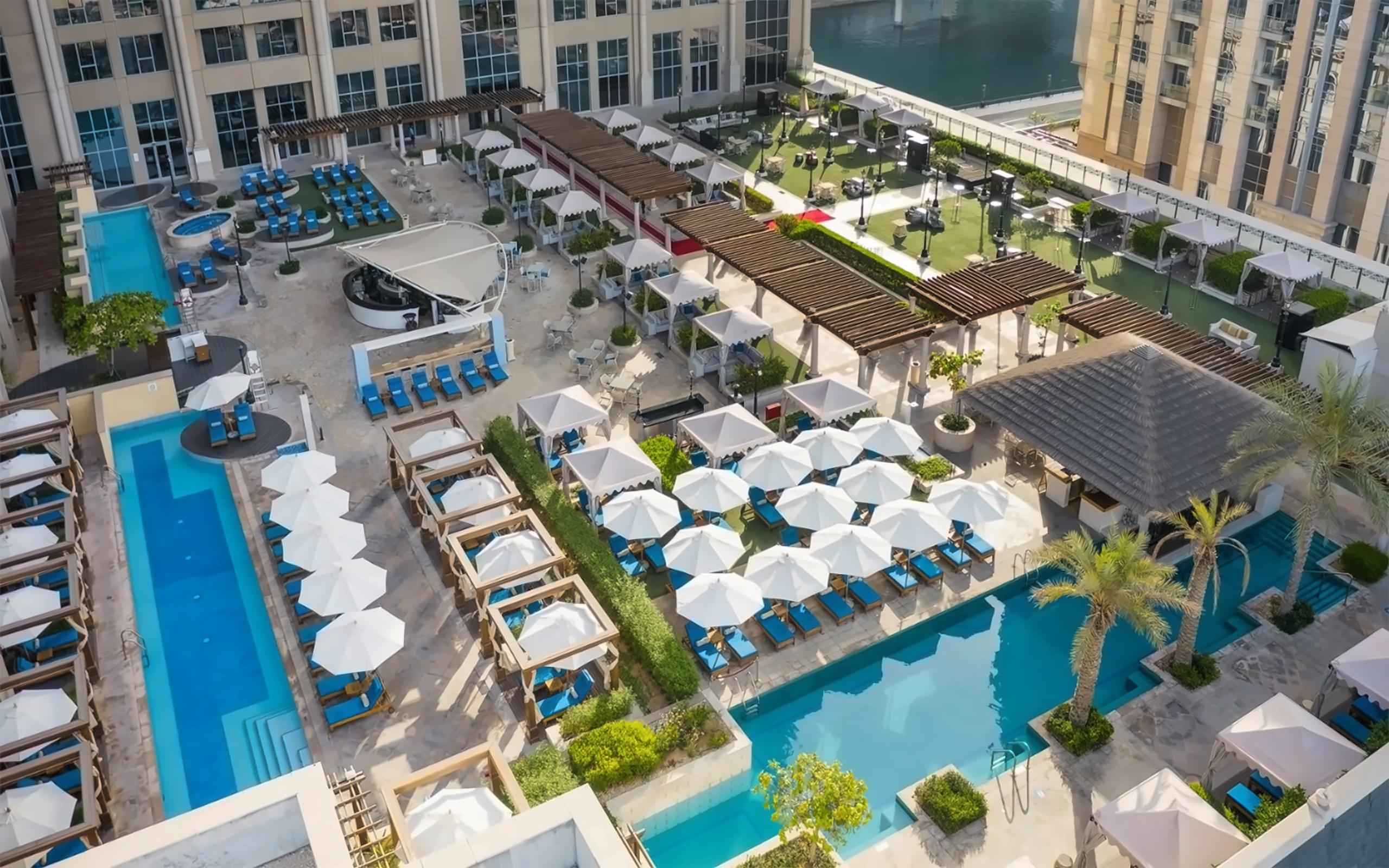 Hilton Dubai Al Habtoor City 3