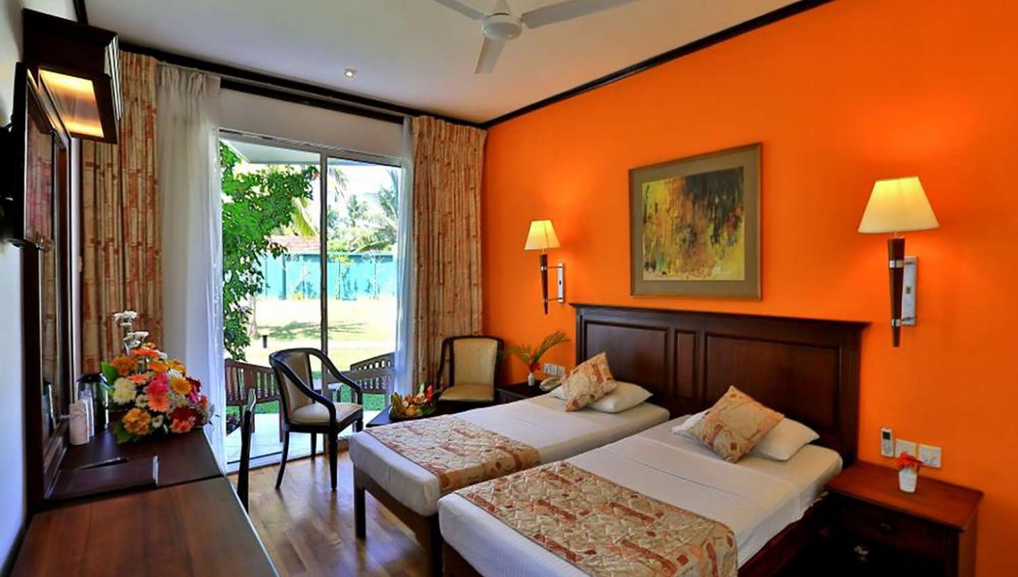 Hibiscus Beach  2