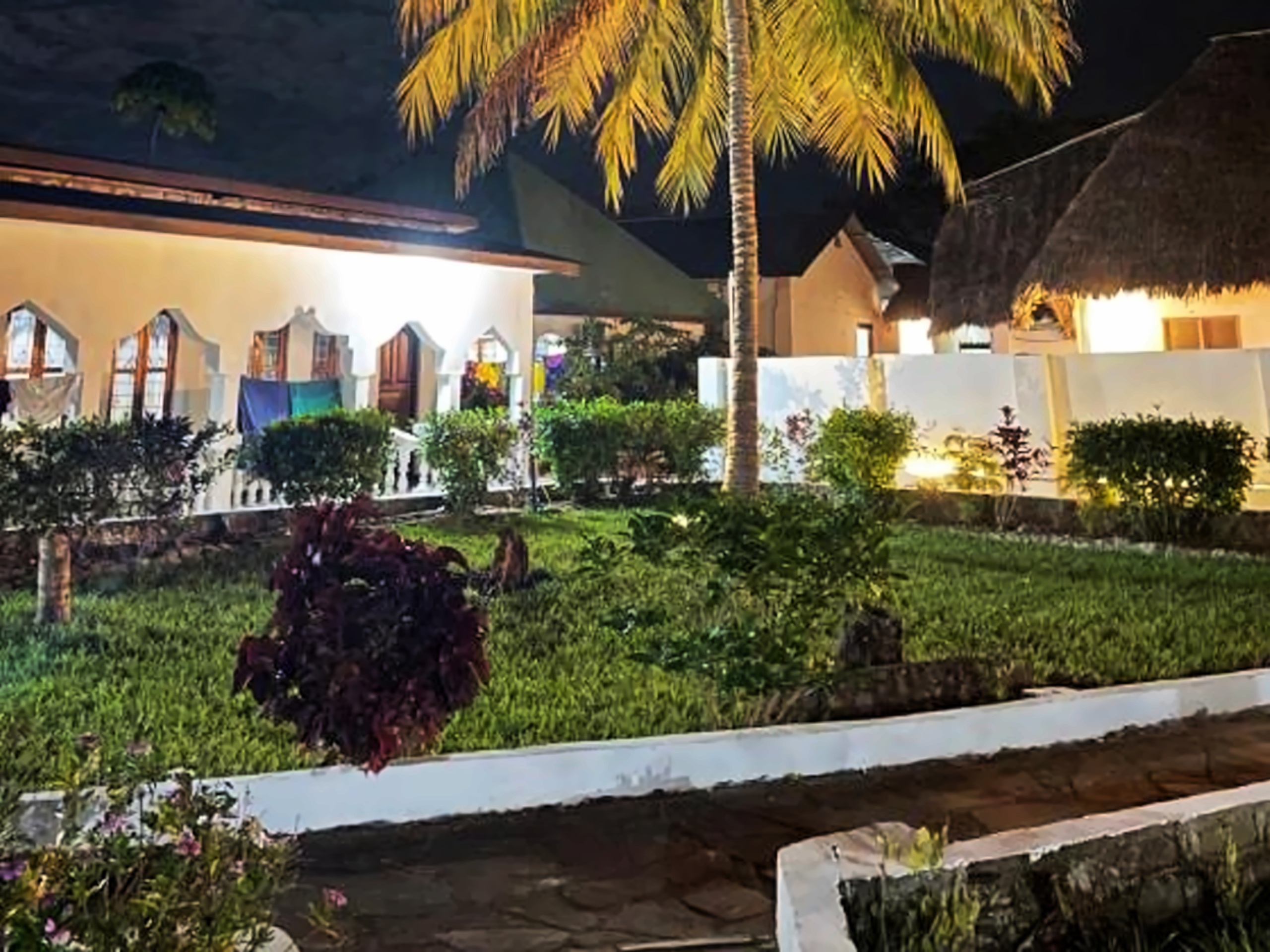 Kihori Nungwi Bungalows 6