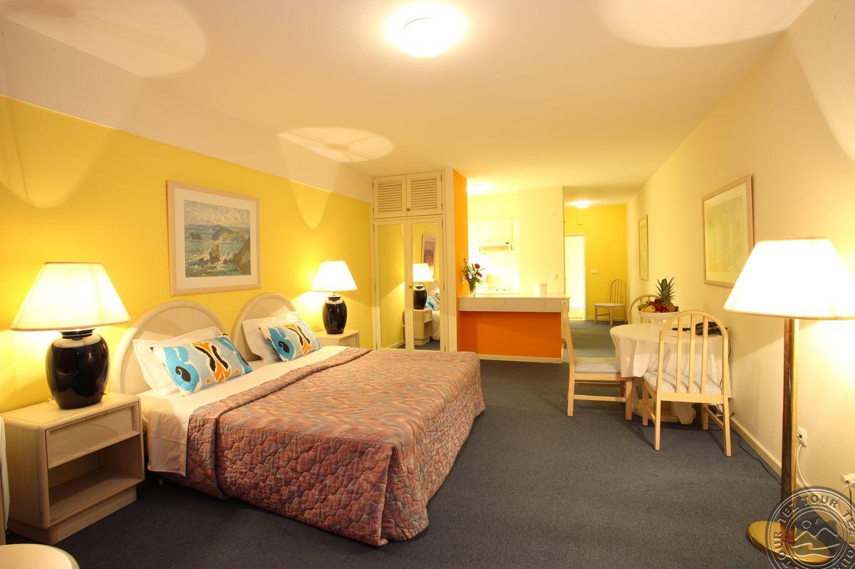 Canico Bay 3