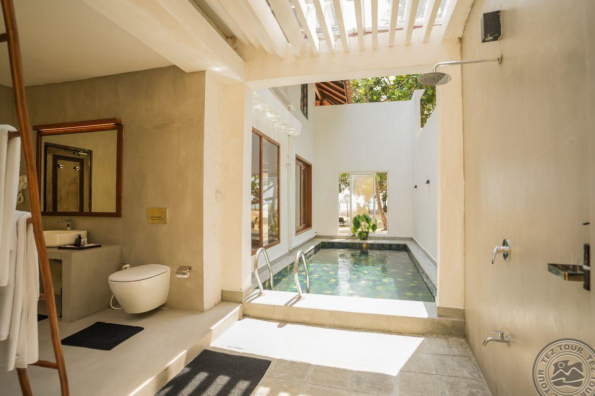 Hibiscus Beach Hotel 4