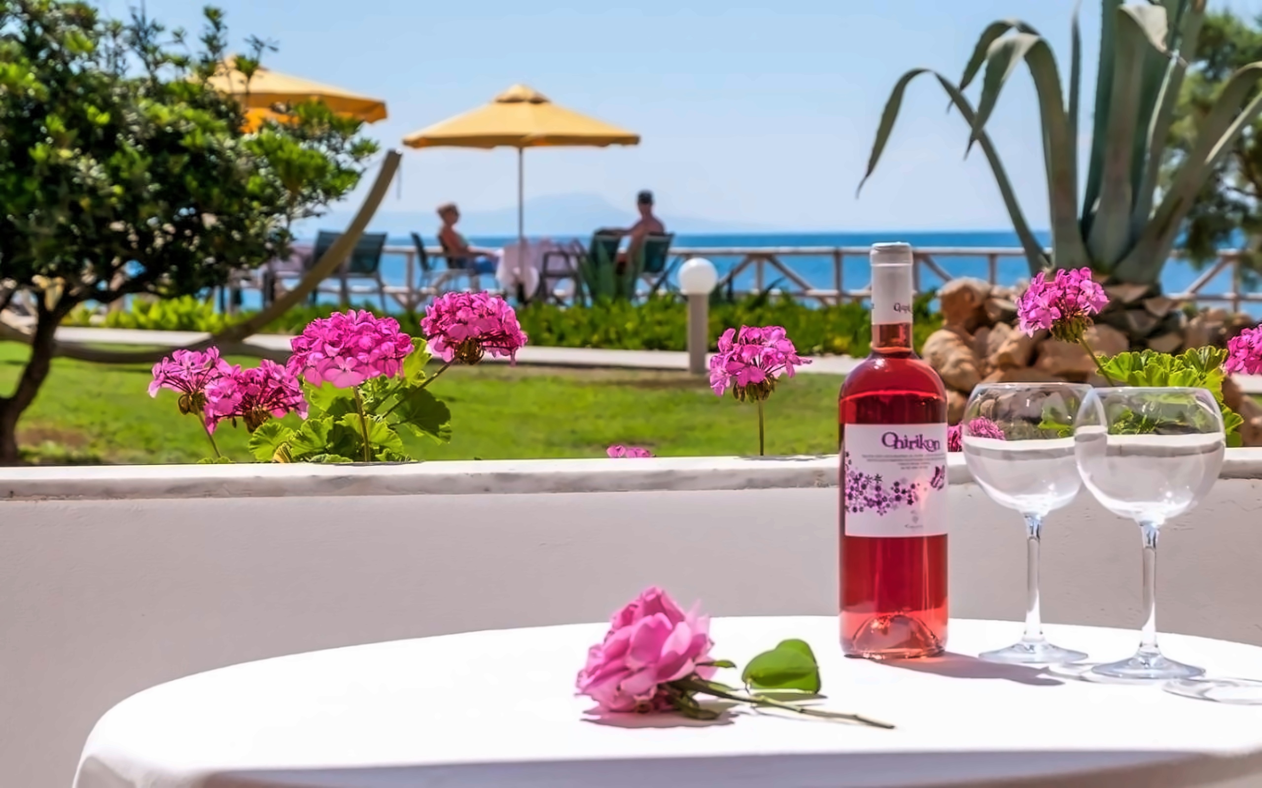 Alkionis Beach Hotel Apartments 6