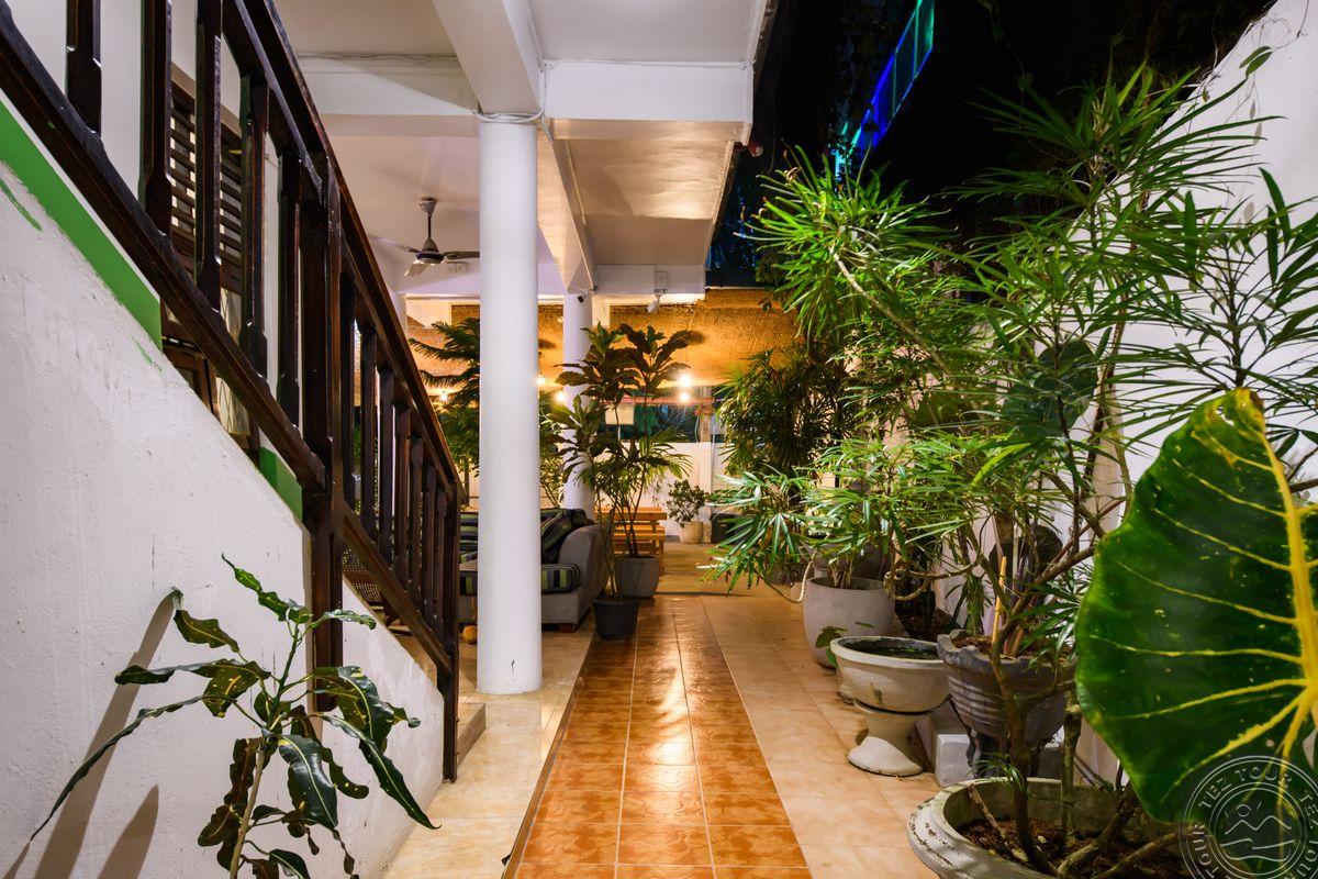 Prime Time Hotel 4
