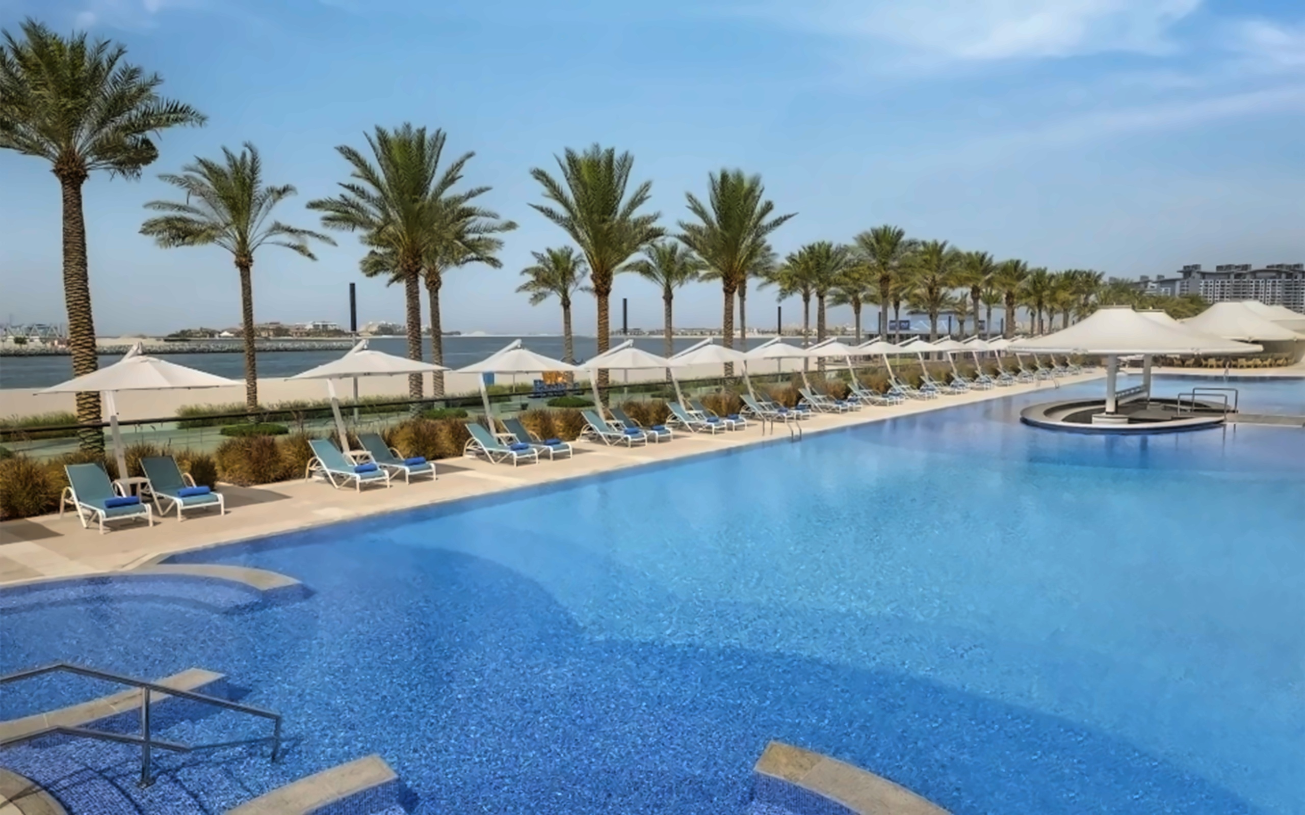 Hilton Dubai Palm Jumeirah 4