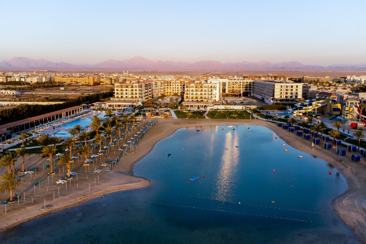 Gravity Hotel and Aqua Park (ex. Samra Bay) 4