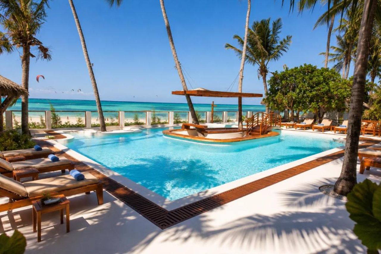 Tiki Beach Club & Resort 5