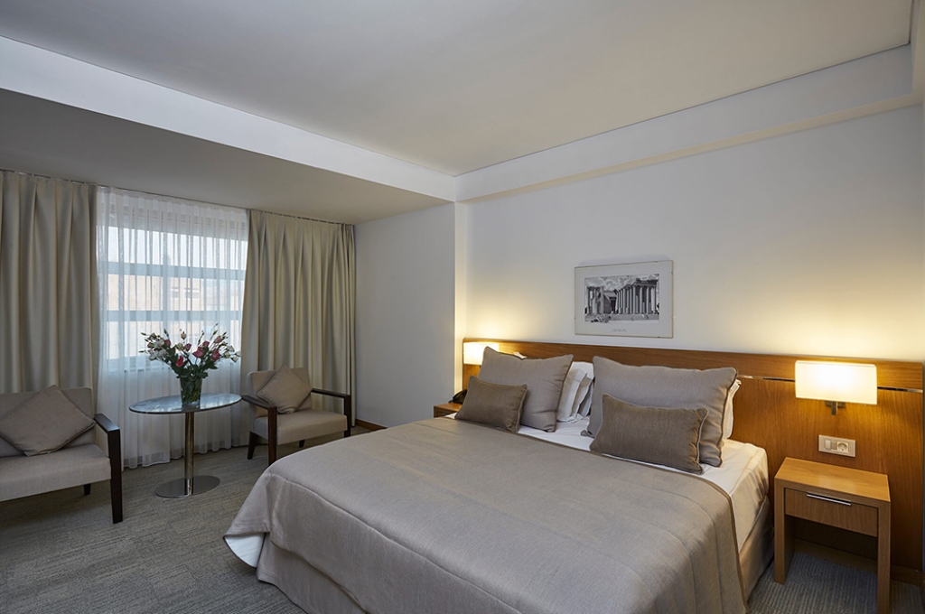 Double Room (Economy) 1