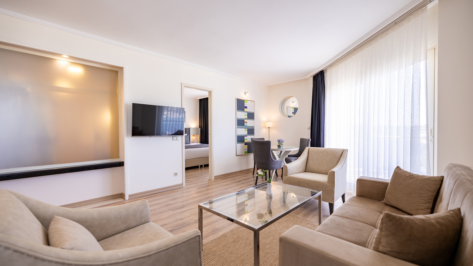 Grand Suite Marina 3