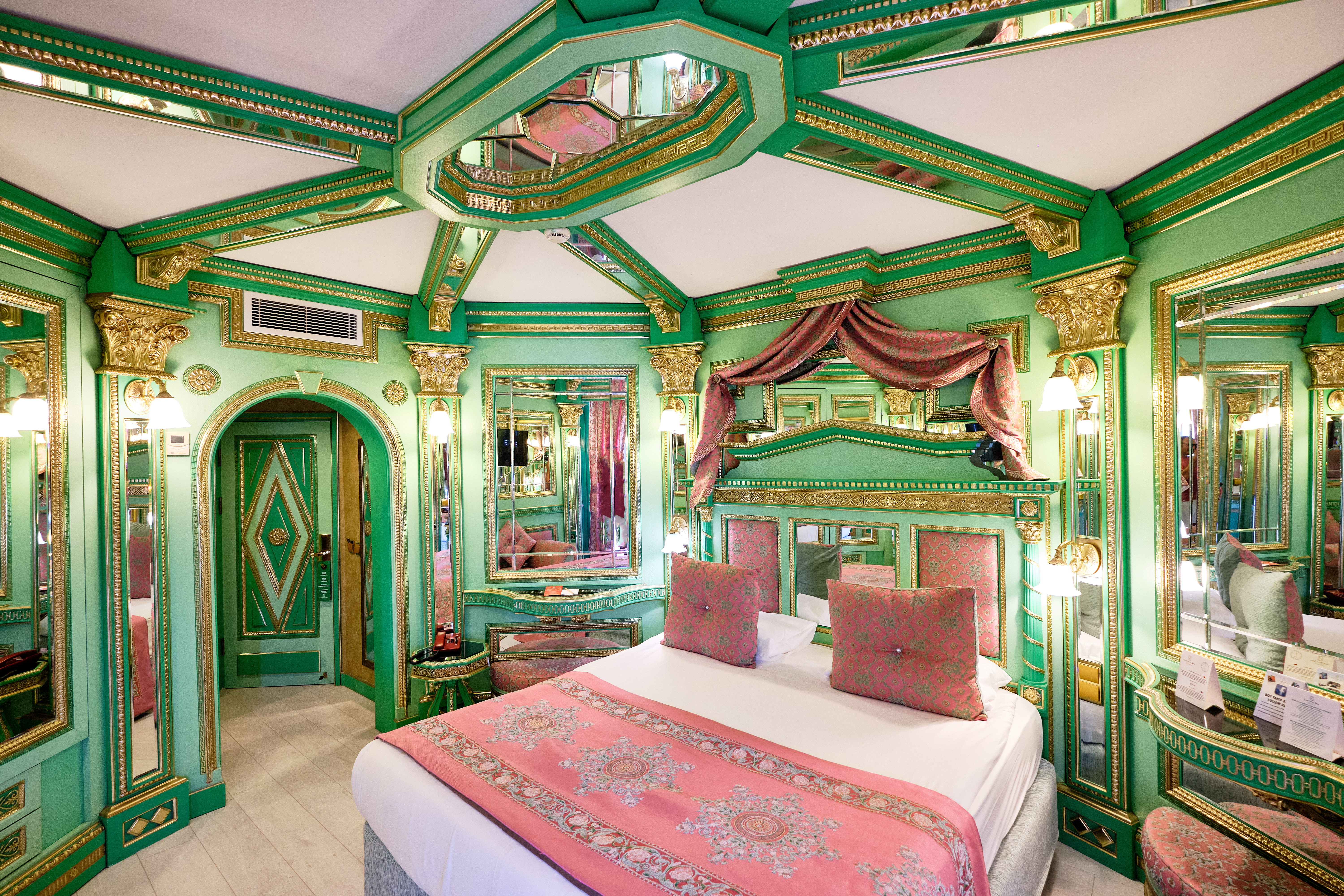 Club Standart Room 2