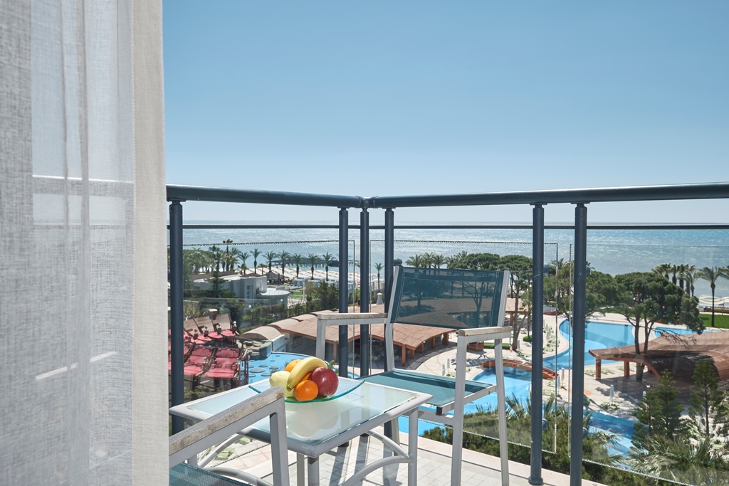 STANDARD ROOM Main Building (Sea, Sea Side View) 3