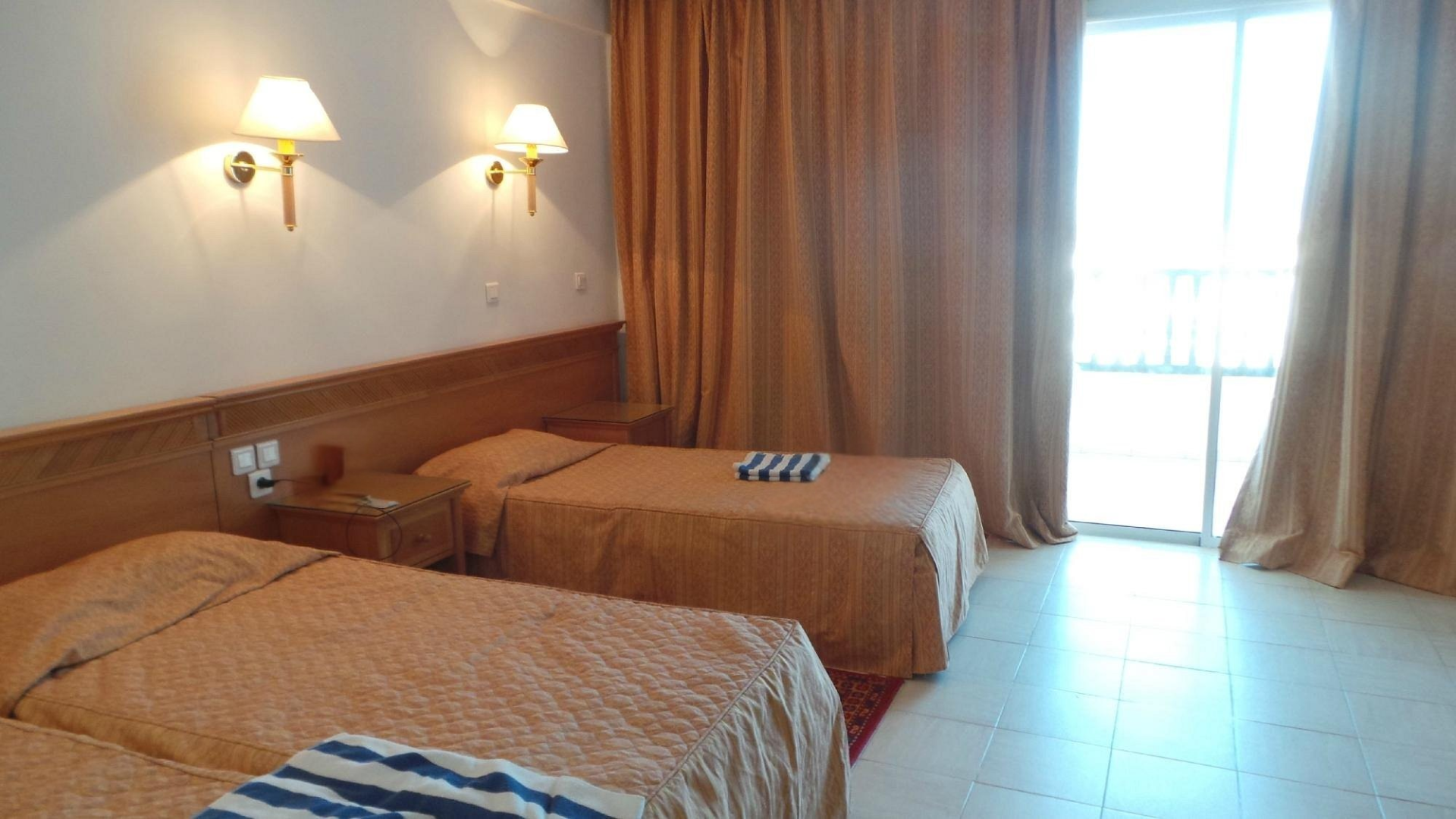 Room Triple Sea & Pool View 1