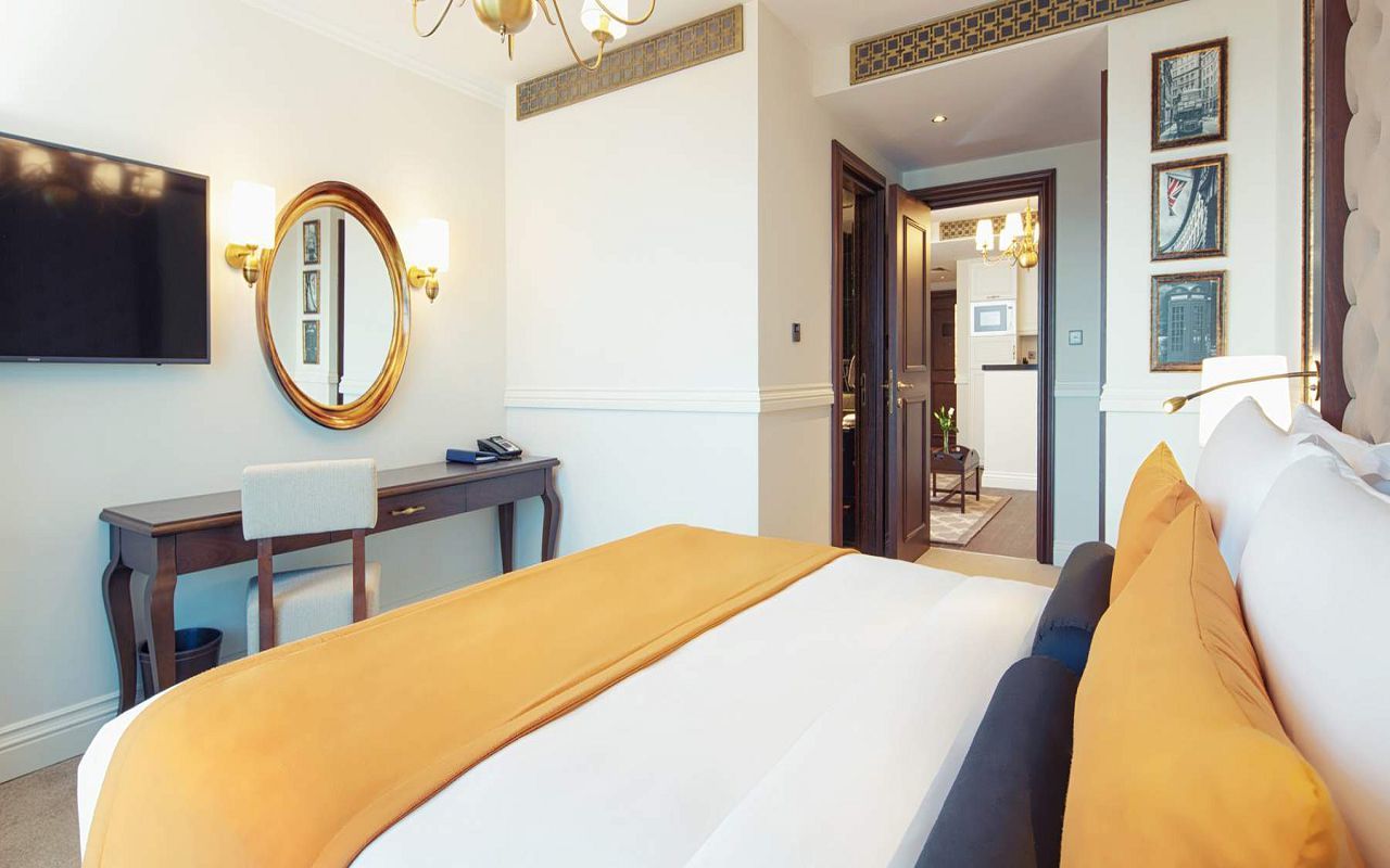 Premium One Bedroom Apartment 2