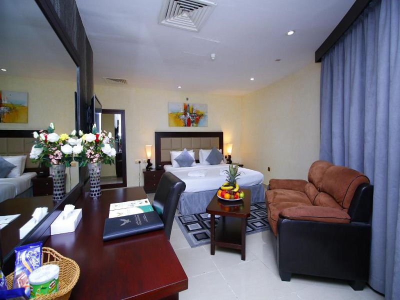Deluxe Room 1