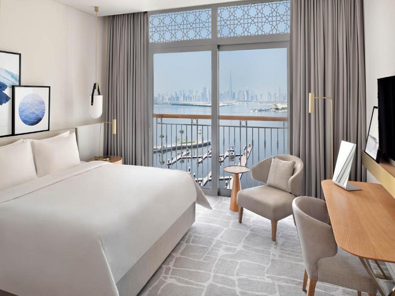 Deluxe Room Marina View 1