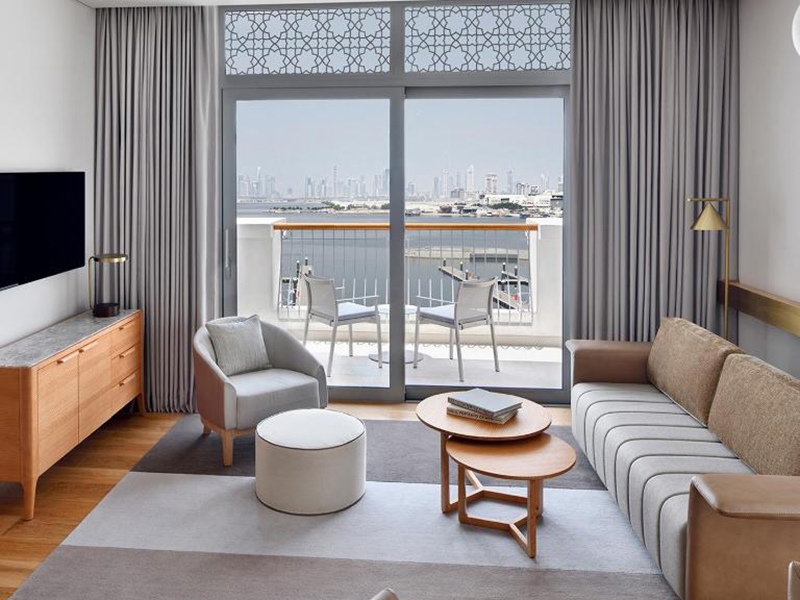 Premier Suite Corner Marina View 2