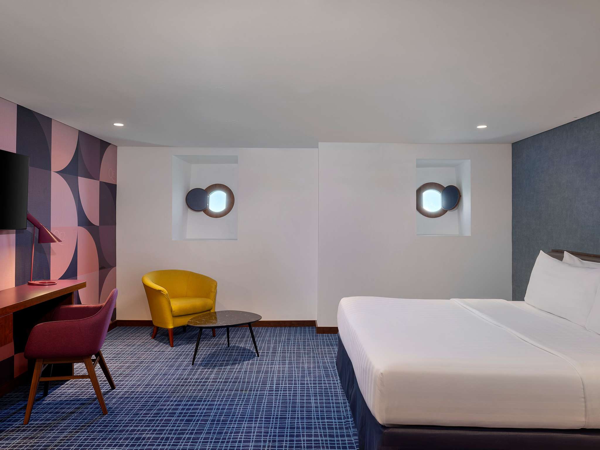 Deluxe Room 3