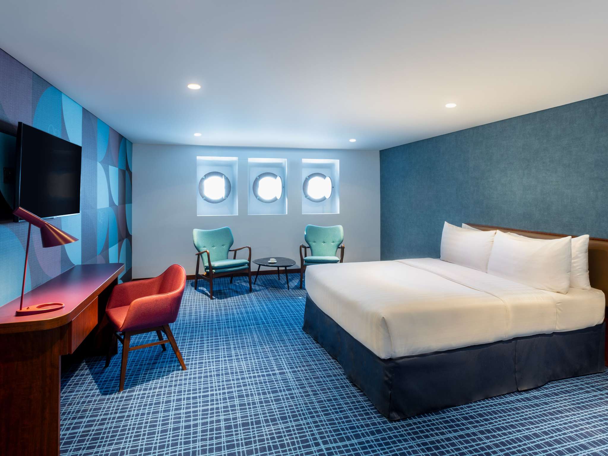 Deluxe Room 2