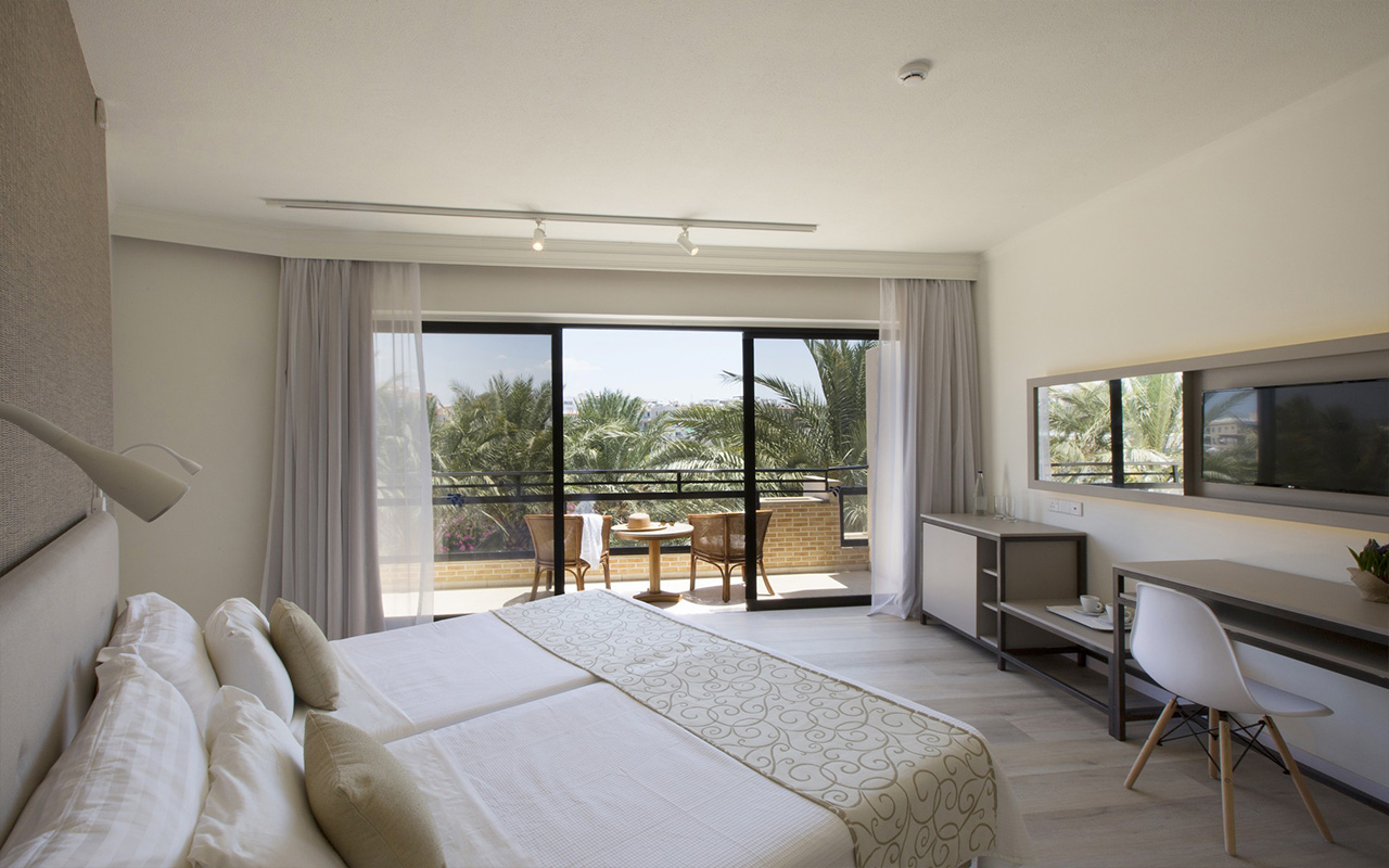 Twin Room Inland View 1