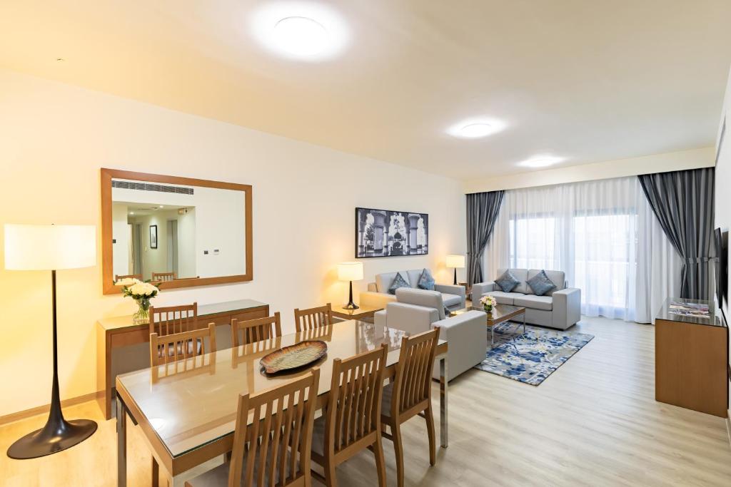 2 Bedroom Premiere Apartment 2