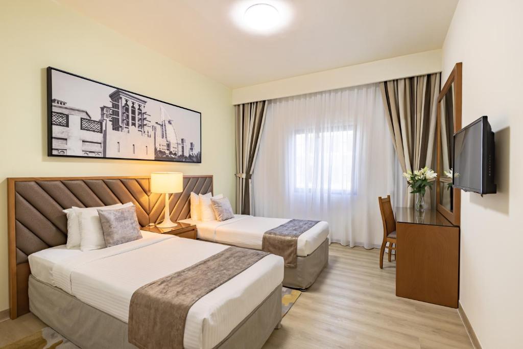 2 Bedroom Premiere Apartment 3