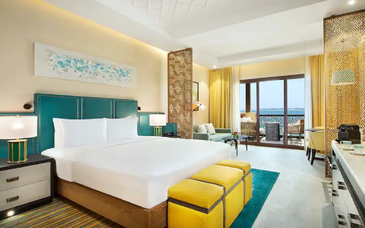 Bay Club Sea View 2
