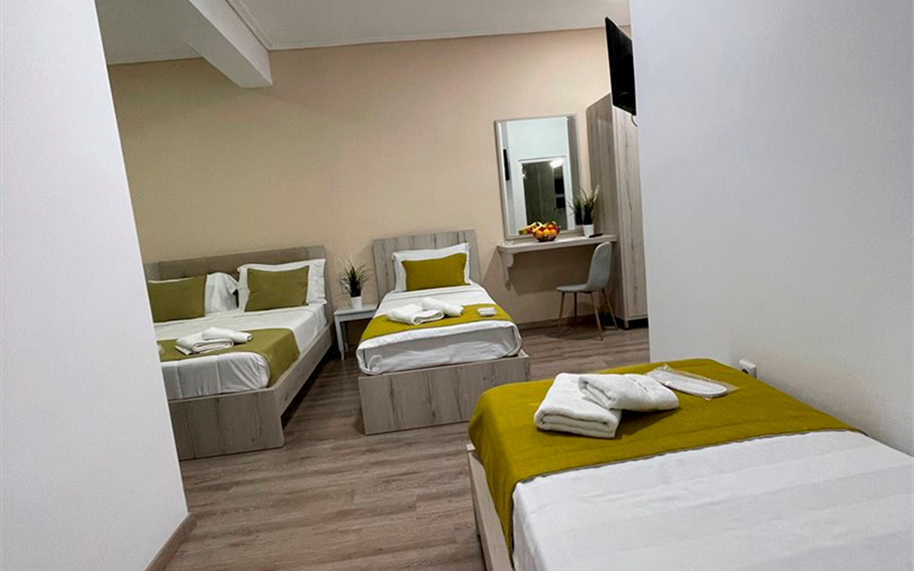 Standard Qdr Room with Balcony 2