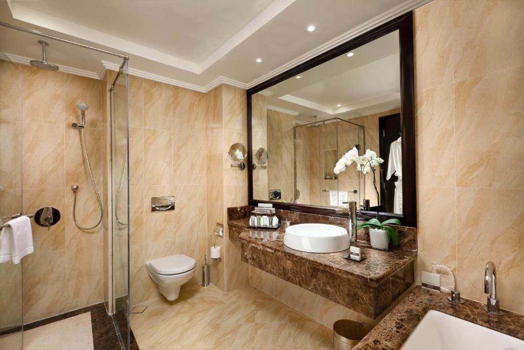 1 Bedroom Suite 4