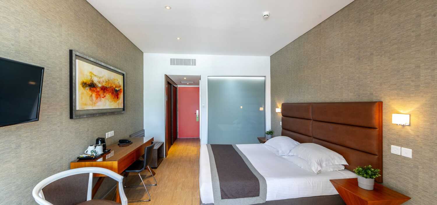 Double Room Inland View 1