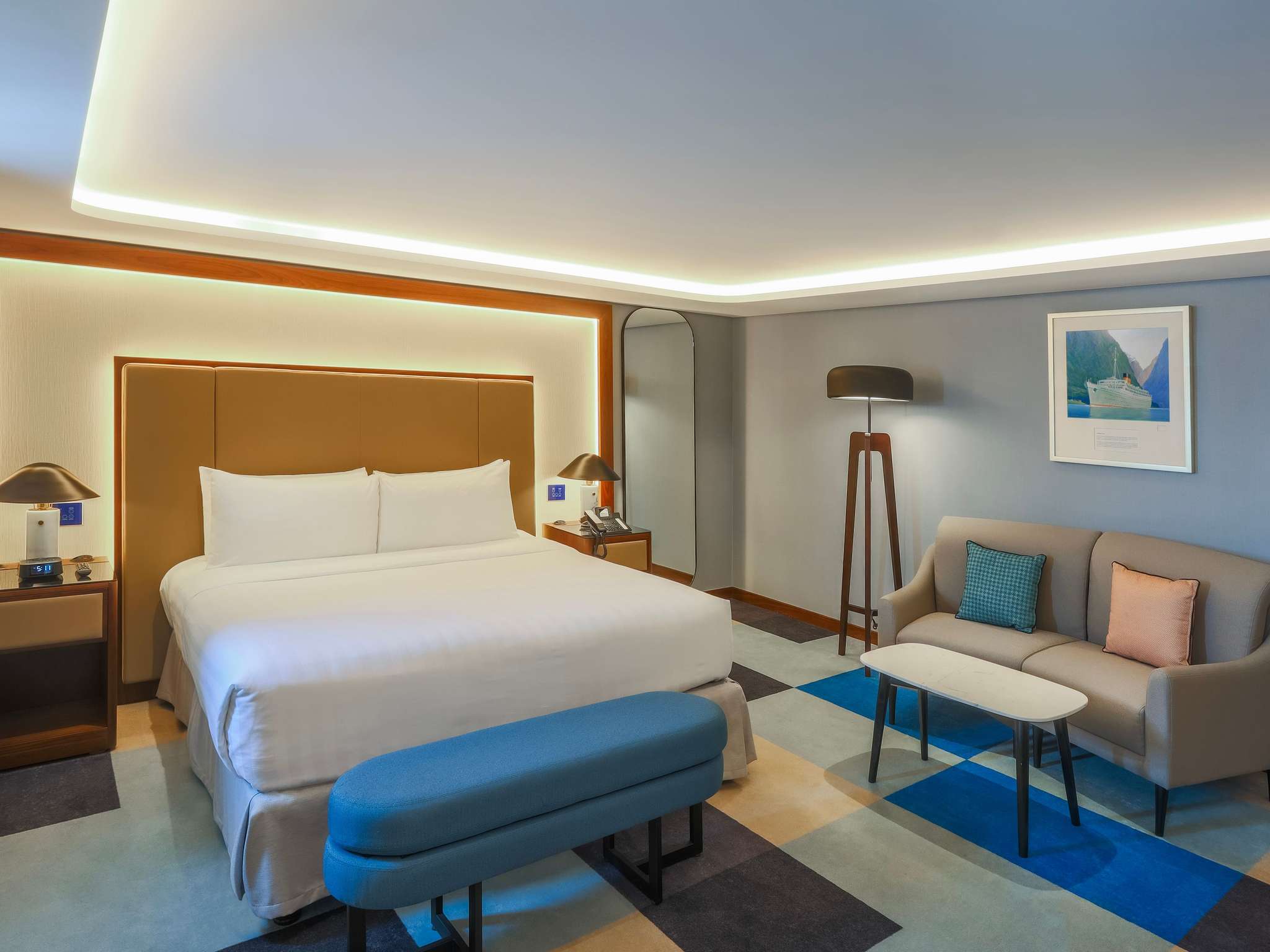 Captain's Room 3