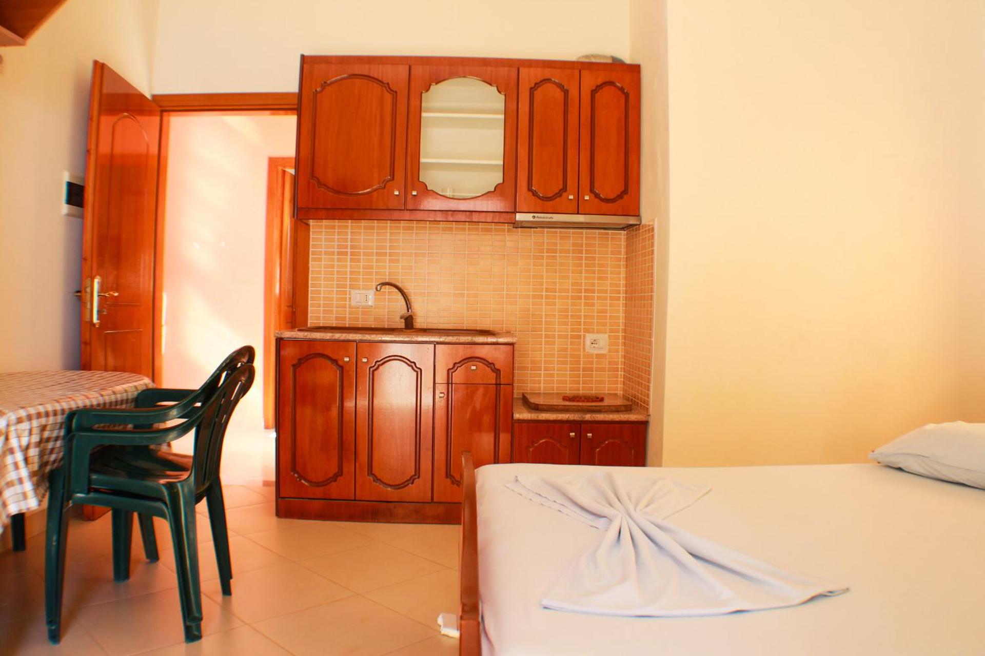 Apartment With Kitchen 3