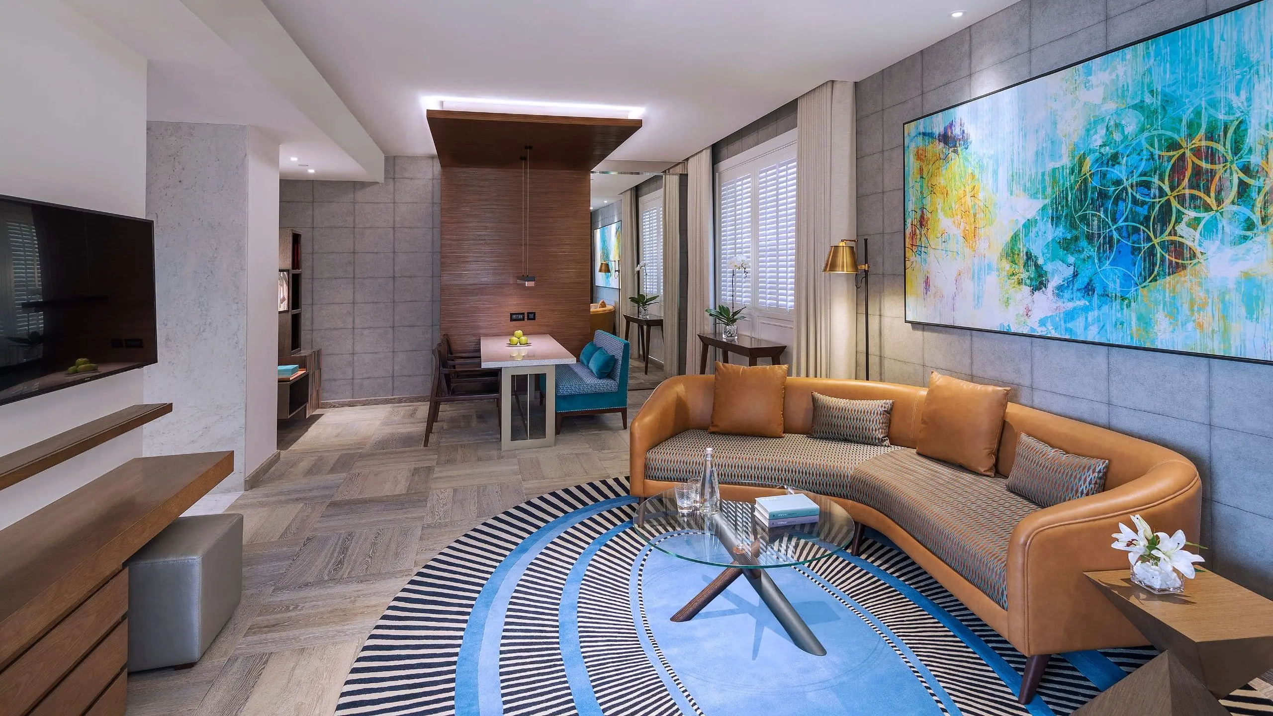 Junior Suite Courtyard View 2
