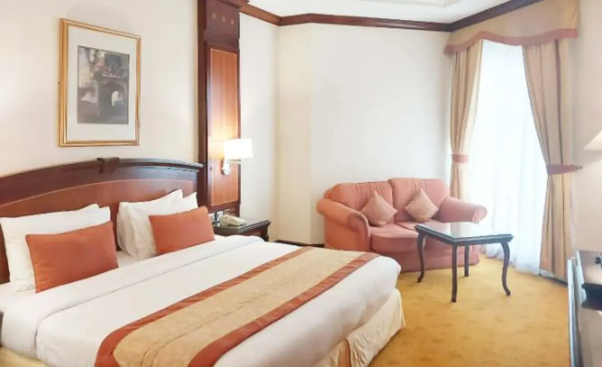 Executive Room 1