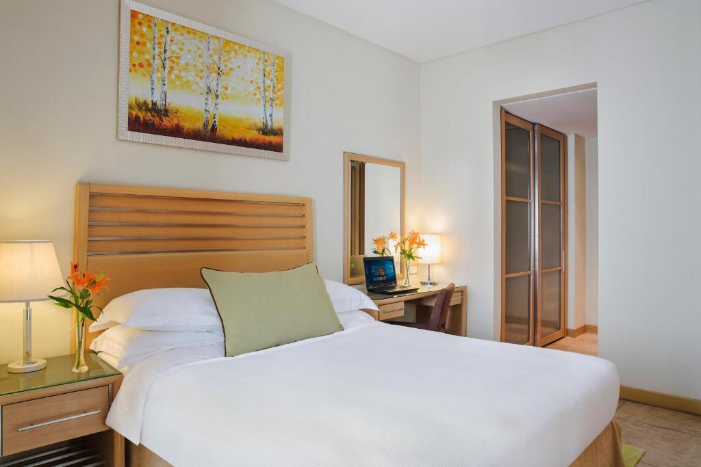Suite Room 1